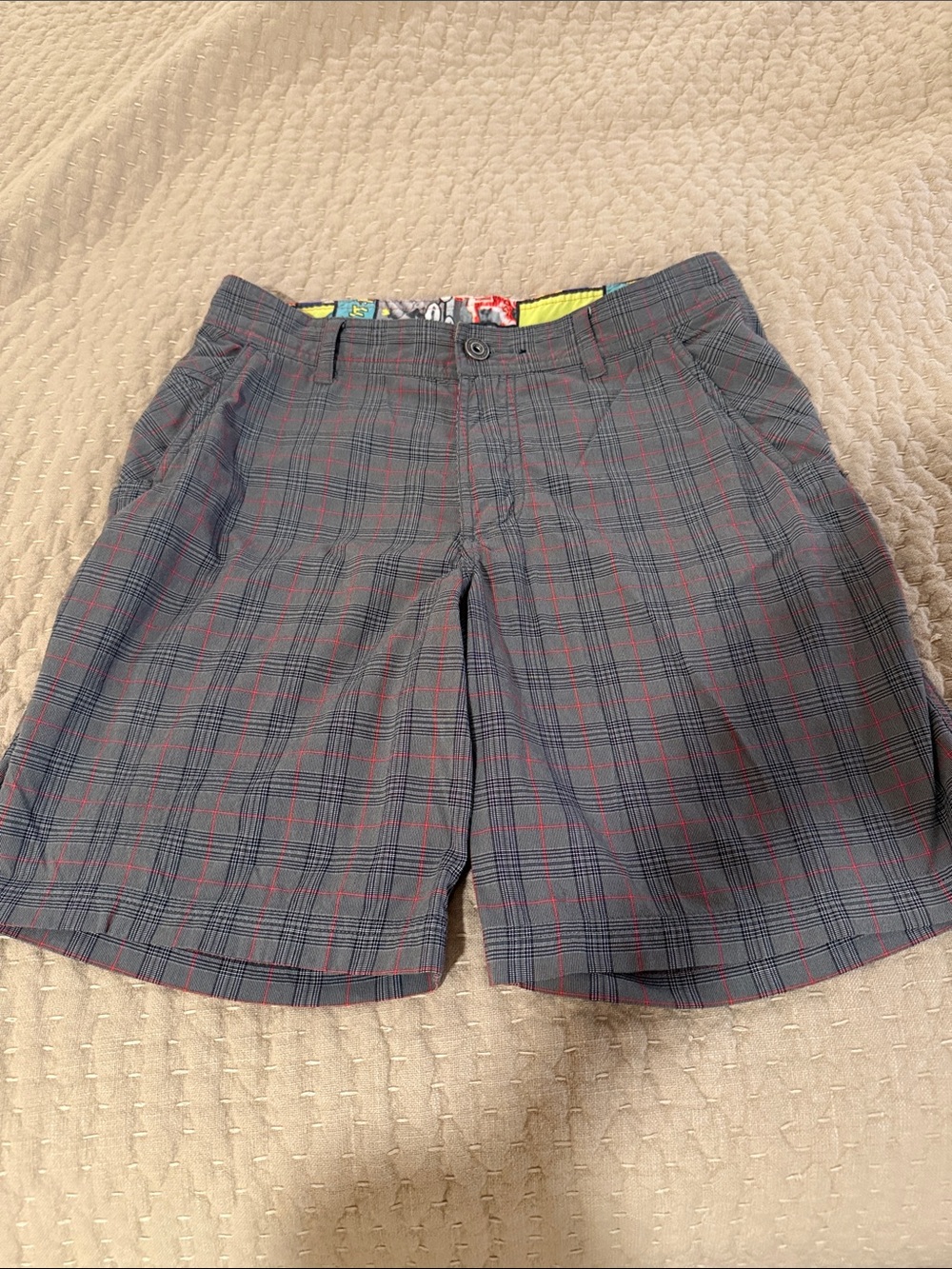 Lululemon Men's Gray Plaid Shorts - Classic Casual